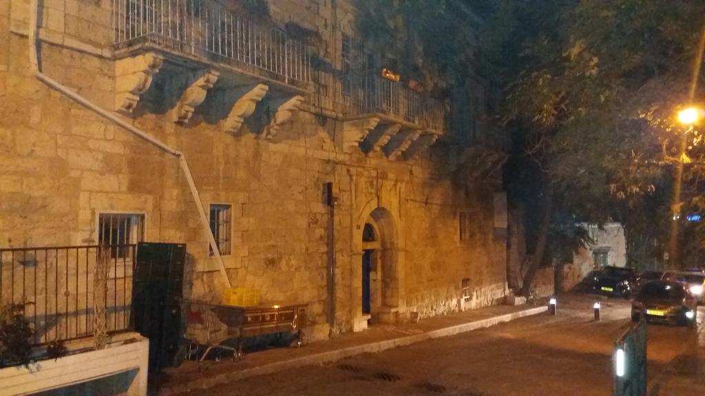 Rosary Sister Guest House Ein Karem Jerusalem Exterior photo